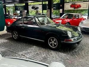 Porsche 912 Coupe SWB Karmann