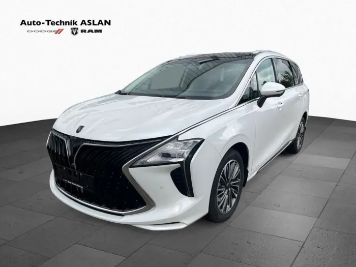 DFSK Forthing 4