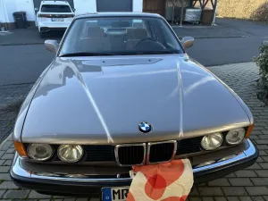 BMW 735