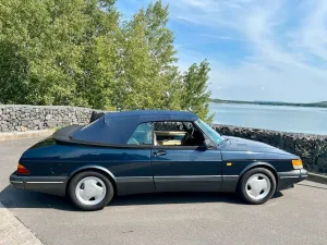 Saab 900 16V Turbo Cabriolet komplett restauriert