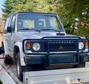Mitsubishi PAJERO CABRIO 2,5 TURBO DIESEL HARDTOP AHK o.TÜV