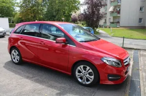 Mercedes-Benz B 200 (W246) - Jupiterrot - 