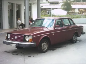 Volvo 244