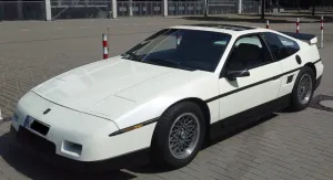 Pontiac Fiero GT 2,8 Liter V6