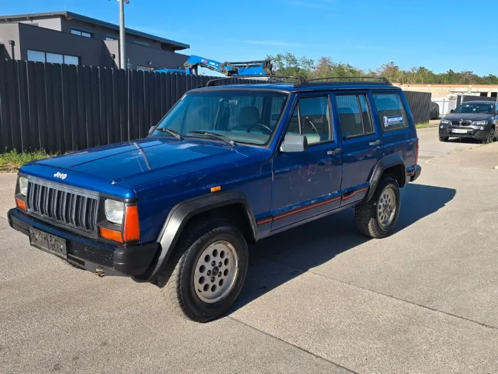 Jeep Cherokee Eagle  4x4*104000km*1.Hand*Netto 3000€*