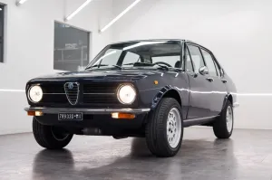 Alfa Romeo Alfetta 1.6--SCUDO STRETTO--