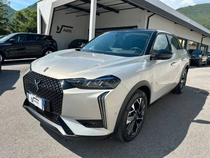 DS Automobiles DS DS3 1.5 bluehdi Etoile 130cv auto