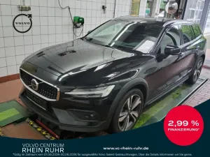 Volvo V60 Cross Country B4 AWD ULTIMATE 360°+PANO