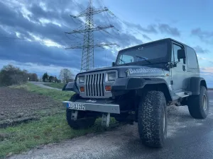 Jeep Wrangler YJ 4l Hardtop, höher + Klima