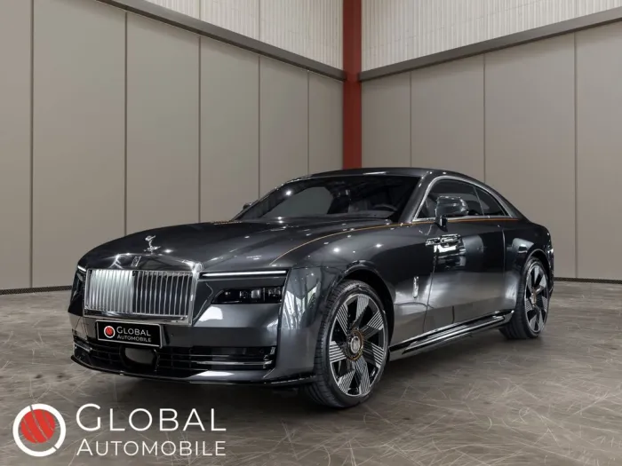 Rolls-Royce Spectre°BESPOKECOMMISSION°BESPOKEAUDIO°HUD°MASS°