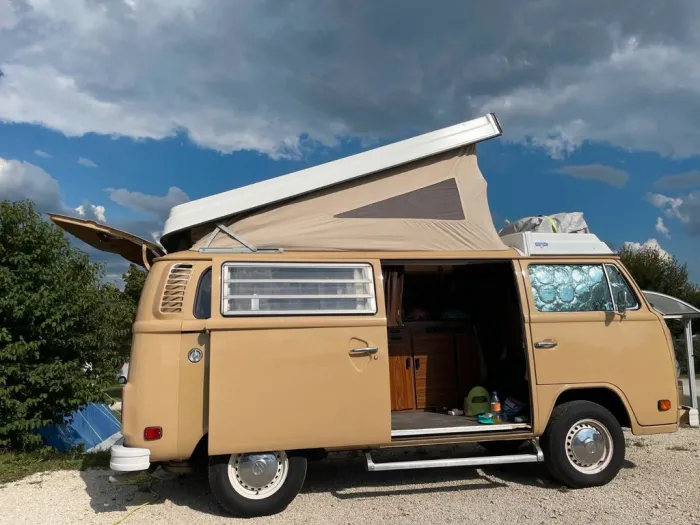 Volkswagen T2
