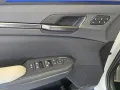 Kia EV5 81 kWh GT-Line Launch Glasdach Drive