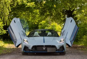 Maserati MC20 Cielo LIFT Carbon Sabelt Navi 1.HAND