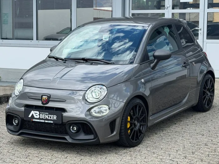Abarth 695 Competizione /CARBON-SITZE/CARBON/BEATS