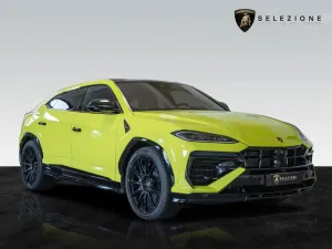 Lamborghini Urus SE - Verde Scandal - Akrapovic - Black Roof