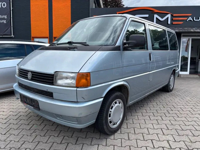 Volkswagen T4 Caravelle * AUT * 7 SITZER * PANO * LPG *