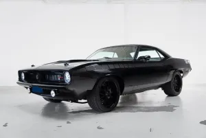 Plymouth Barracuda V10 Restomod - Performance Setup - Nut