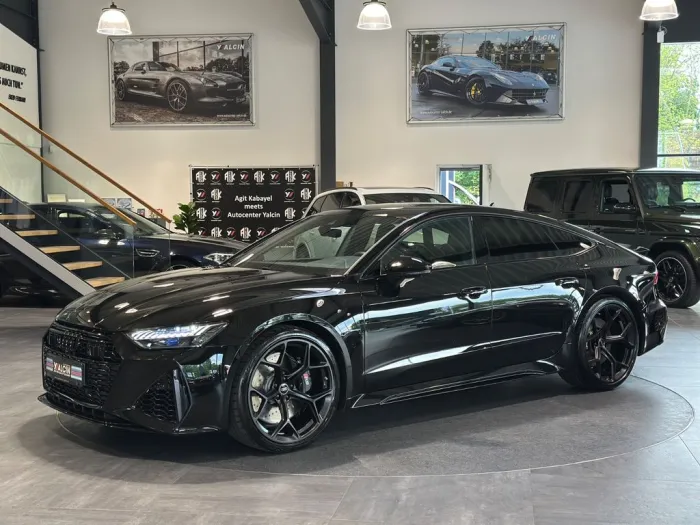 Audi RS7 performance 4.0 TFSI tiptr. quattro 1.HA/B&O