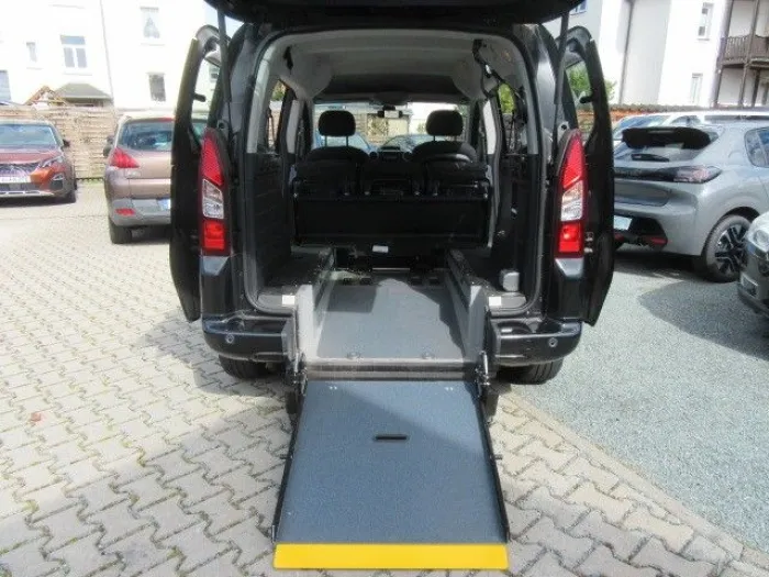 Peugeot Partner Tepee Active BHDi 100 ETG6*Rollstuhlramp