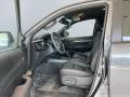 Toyota Hilux 2,8 l, 204 PS 6 Gang AT Double Cab INVINVC
