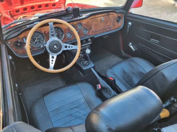 Triumph TR6