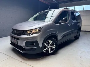 Peugeot Rifter Allure L2 1.5+GT-LINE+7-SITZE+NAVI+KAMERA