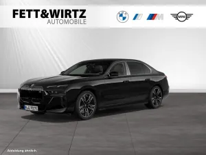 BMW M760e xDrive Inkl. € 1.190 Zubehörbonus*-DA&PAPr