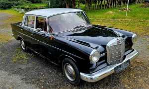 Mercedes-Benz 200