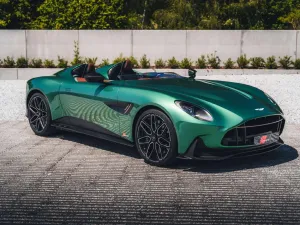 Aston Martin DB DBR22 / 1 OF 22 / DBR22 Green / Carbon