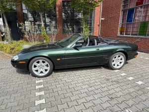 Jaguar XK8 Cabrio 4.0 V8