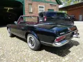 Mercedes-Benz SL 230