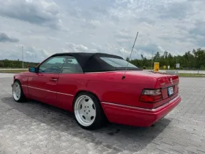 Mercedes-Benz E 320 Kabriolet TOP Zustand Leder/Automatik