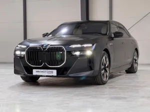 BMW M760 7 M760 e xDrive