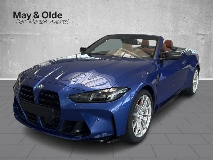 BMW M4 Competition Cabrio mit M xD Ultimate Package 