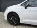 Chrysler Pacifica 3.6L Limited S Pano ACC LED 7-Sitzer