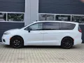 Chrysler Pacifica 3.6L Limited S Pano ACC LED 7-Sitzer
