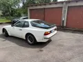 Porsche 944