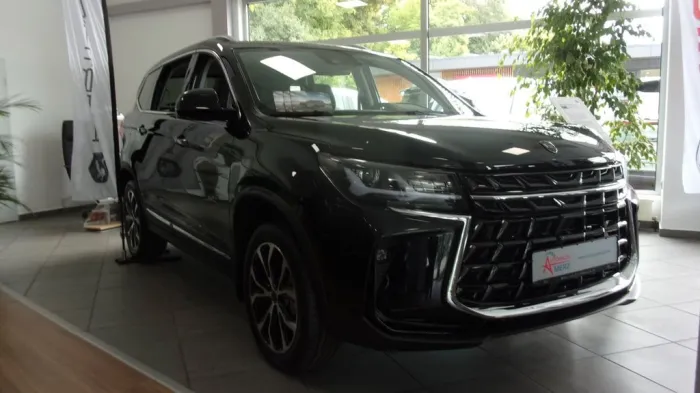 DFSK Forthing 3 Pano/Carplay/Tempomat