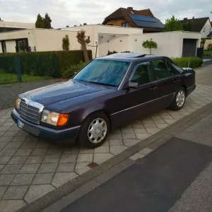 Mercedes-Benz 250 D Turbo, H-Zulassung