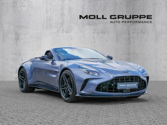 Aston Martin V8 Vantage Roadster Concours Blue