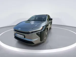 Toyota bZ4X FWD Teamplayer/Matrix-LED/Safety/360 