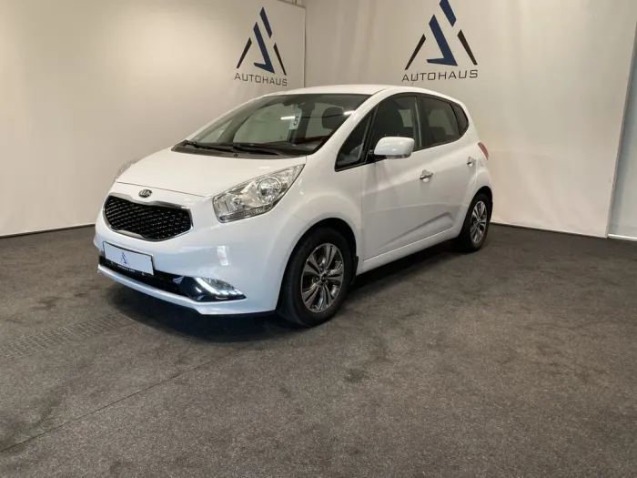 Kia Venga Spirit 1.Hand Autom Kamera Keyless SHZ