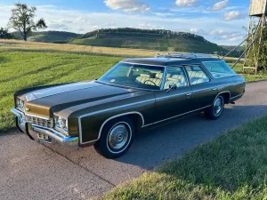 Chevrolet Kingswood Estate Station Wagon