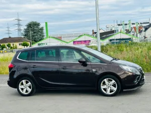 Opel Zafira Tourer 1.4 1A-Gepflegt Navi, EP-Hilfe V+H