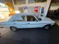Mercedes-Benz E 230