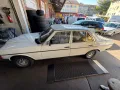 Mercedes-Benz E 230