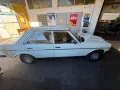 Mercedes-Benz E 230