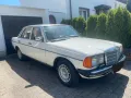 Mercedes-Benz E 230
