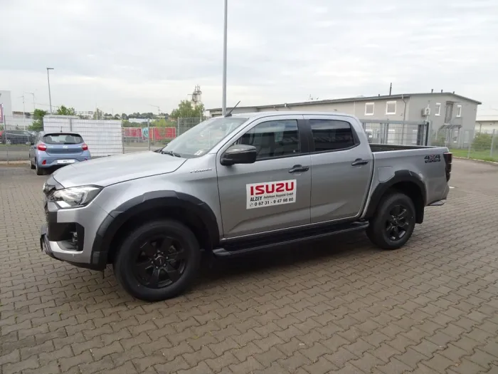Isuzu D-Max Double Cab 4WD V-CROSS