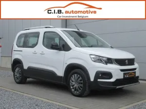 Peugeot Rifter Allure 1.5 HDi Aut. / € 10.990 netto / Na